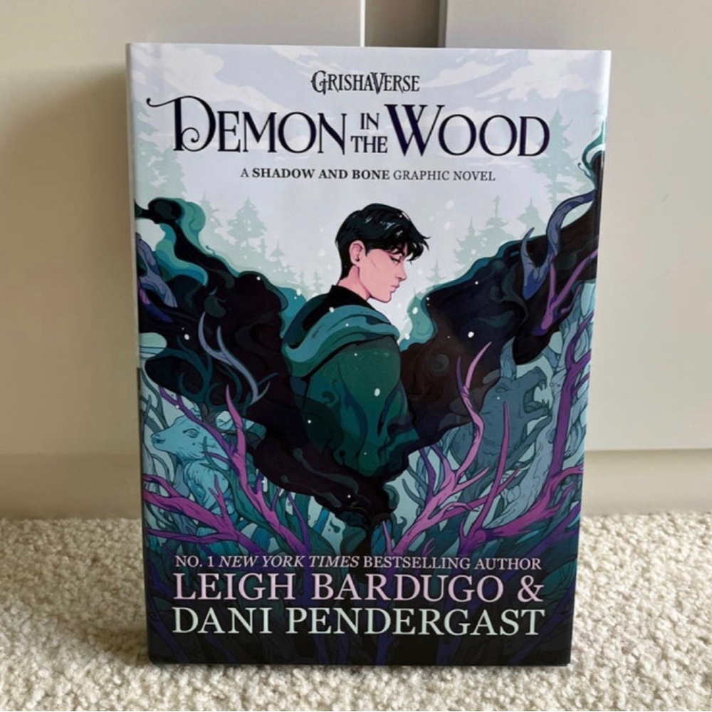 Demon in the Wood (Leigh Bardugo) Illumicrate edition